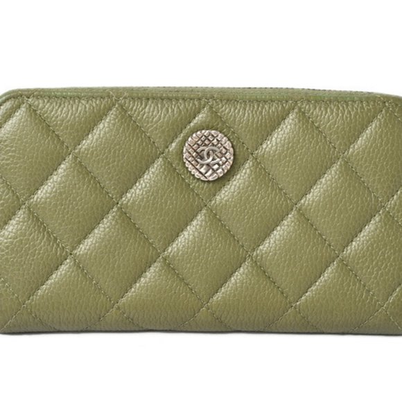 CHANEL Wallet Round Medium Quilted Matelasse Caviar Skin Moss Green - Picture 1 of 10